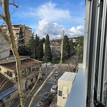 Rosewood Podgorica Apartment Exterior photo